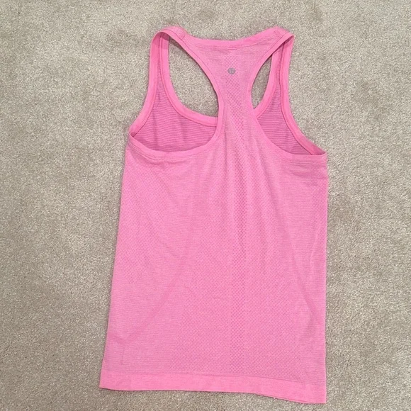 Lululemon swiftly Tank Top - Picture 2 of 2